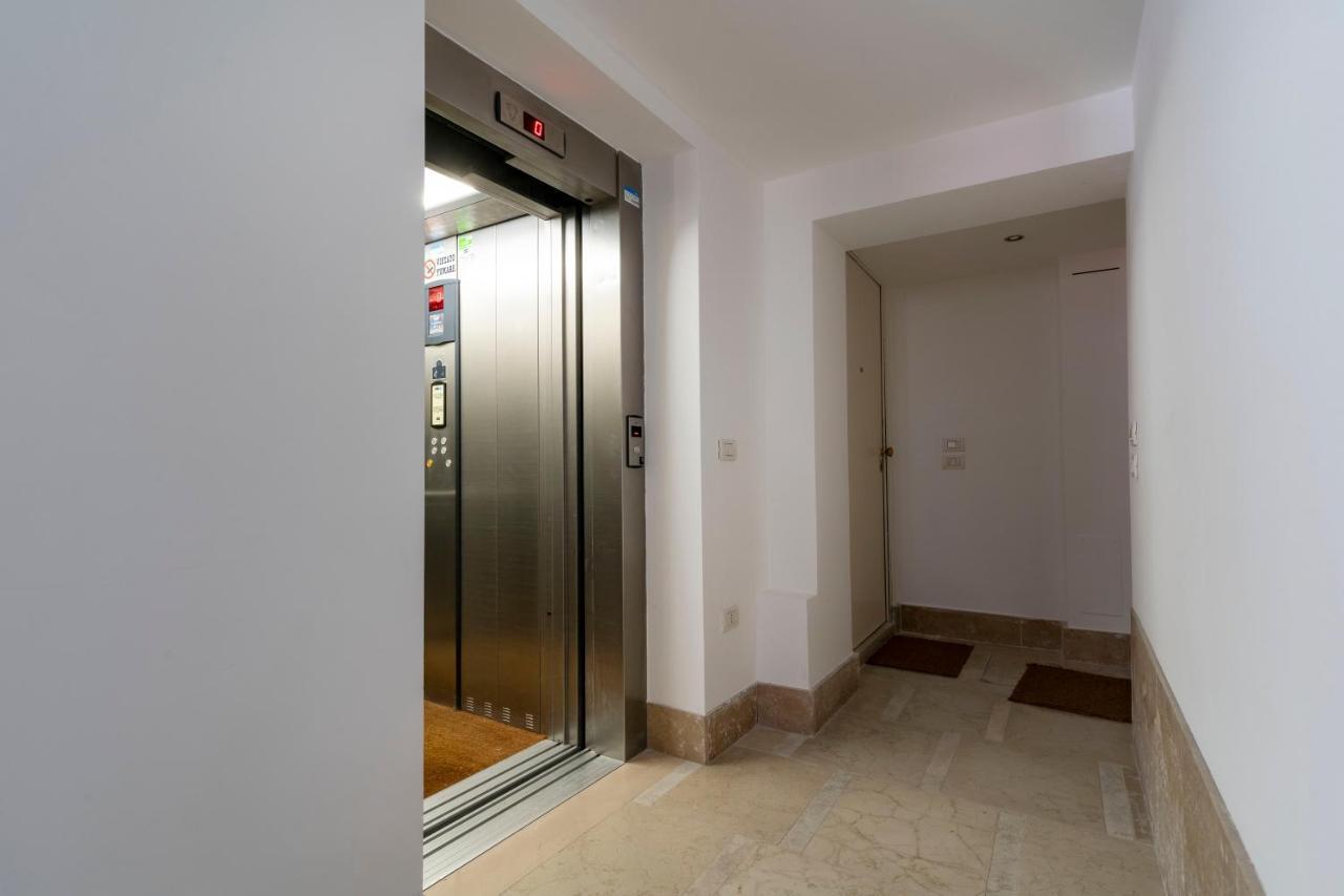 Gio Ponti'S Flat In Venice 027042-Loc-11349 Extérieur photo